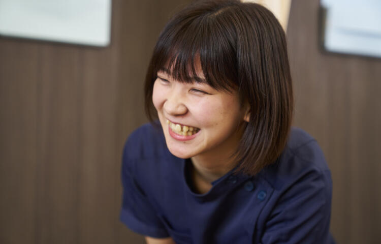 【27卒・鍼灸師募集!】研修充実×賞与年4回×週休2日/自由度高く患者様と向き合える&スキルUP◎